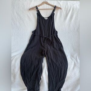 Universal Thread Sleeveless Jumpsuit